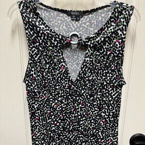 XOXO Sleevleess Blouse M